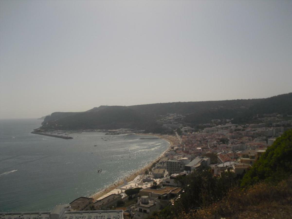 Bed and Breakfast Casa Teresinha Sesimbra Esterno foto