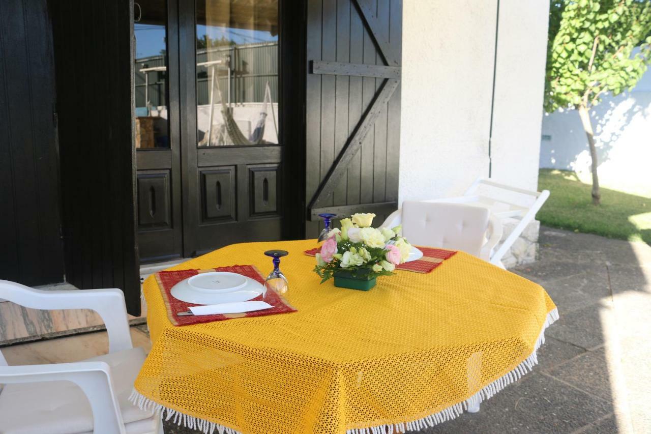 Bed and Breakfast Casa Teresinha Sesimbra Esterno foto