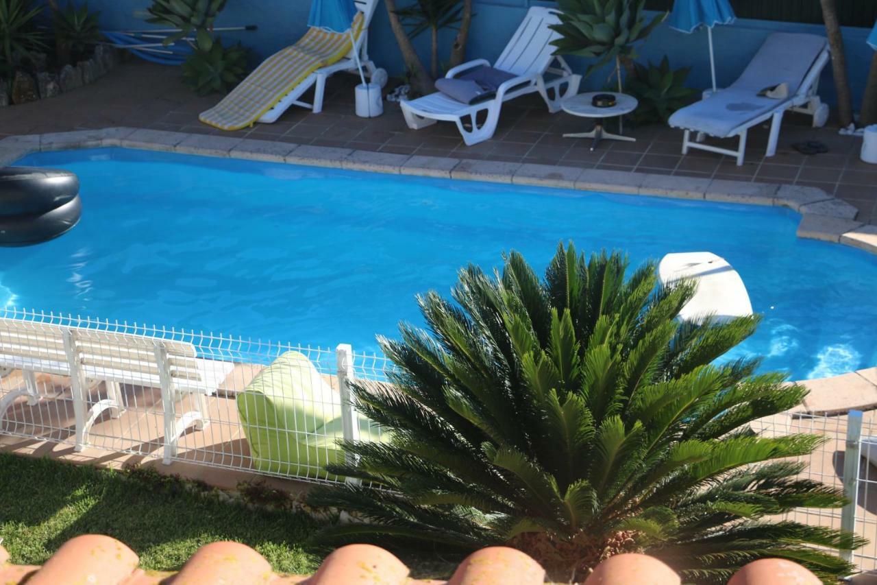Bed and Breakfast Casa Teresinha Sesimbra Esterno foto