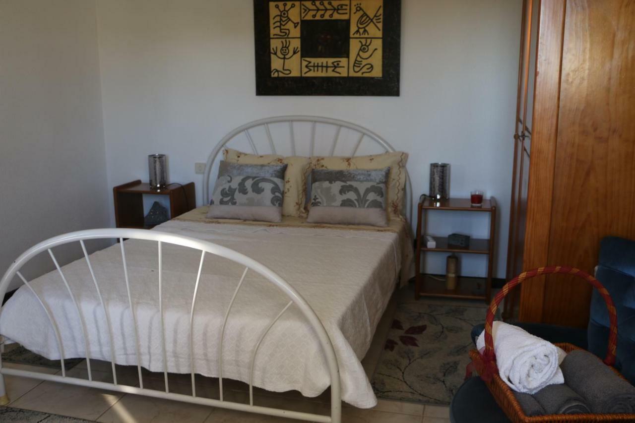 Bed and Breakfast Casa Teresinha Sesimbra Esterno foto