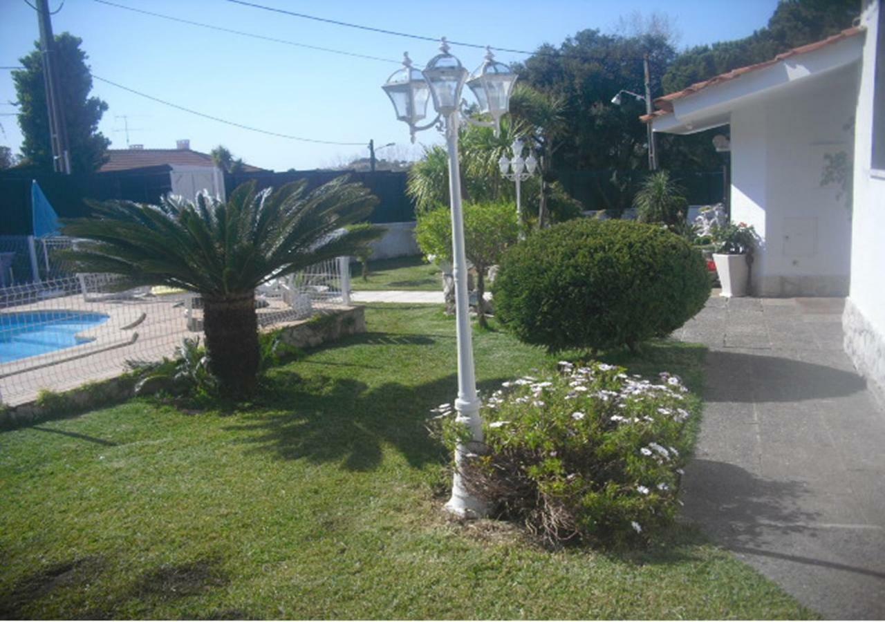 Bed and Breakfast Casa Teresinha Sesimbra Esterno foto